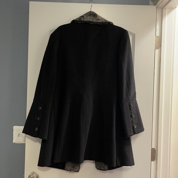 Sergio Girombelli black virgin wool coat with gray fur like trim size 46 - Picture 5 of 7